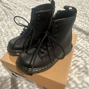 Dr. Martens Toddler 1460 Softy Leather boots. New in box!